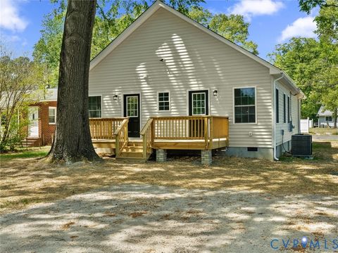 Tiny photo for 3104 Saint Charles St, Hopewell, VA 23860 (MLS # 2609958)