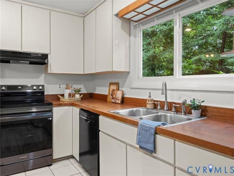 Tiny photo for 1625 Stone River Road, North Chesterfield, VA 23235 (MLS # 2618844)