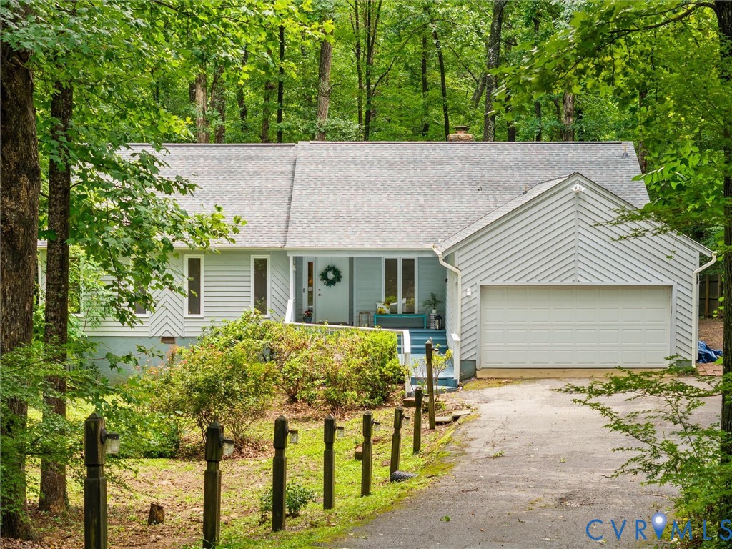 1625 Stone River Road