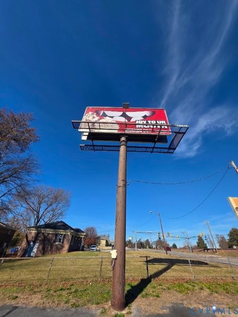 Tiny photo for 530 S Crater Road, Petersburg, VA 23803 (MLS # 2532258)