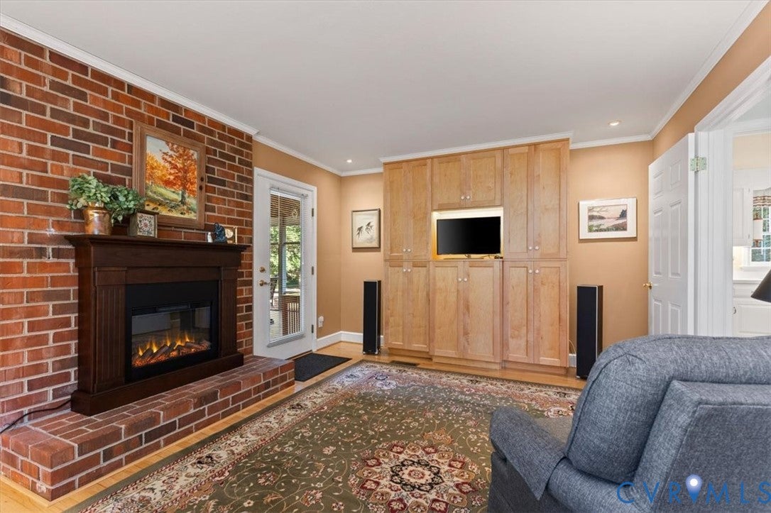 5111 Hurop Road