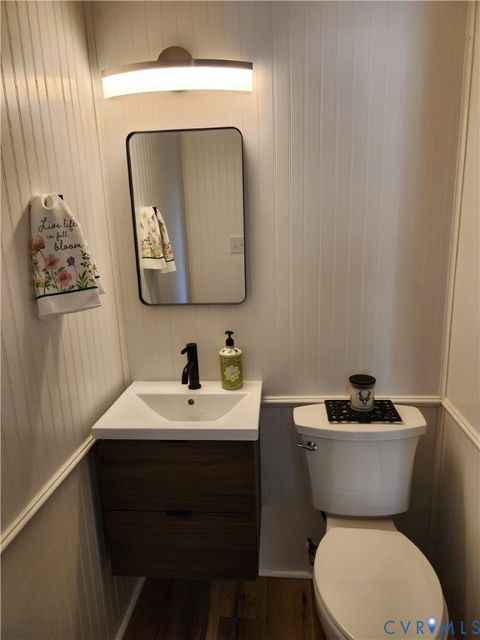 Tiny photo for 407 Mac Arthur Avenue, Colonial Heights, VA 23834 (MLS # 2609683)