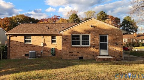 Tiny photo for 407 Mac Arthur Avenue, Colonial Heights, VA 23834 (MLS # 2609683)