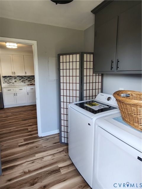 Tiny photo for 407 Mac Arthur Avenue, Colonial Heights, VA 23834 (MLS # 2609683)