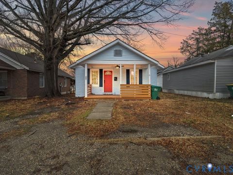 Photo of 405 N 12th Avenue, Hopewell, VA 23860 (MLS # 2604745)