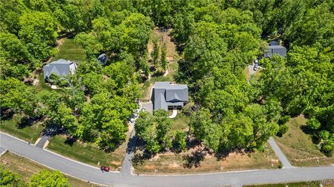 A home in Powhatan