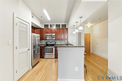 Tiny photo for 1333 W Broad Street #U311, Richmond, VA 23220 (MLS # 2522160)