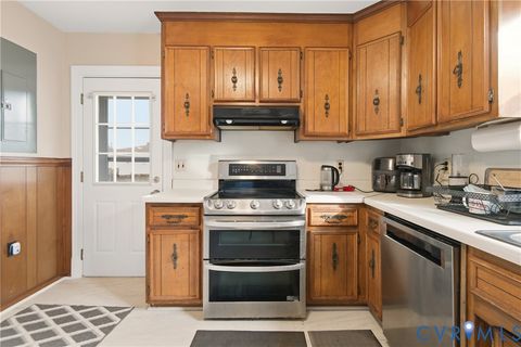 Tiny photo for 1011 Lafayette Avenue, Colonial Heights, VA 23834 (MLS # 2532579)