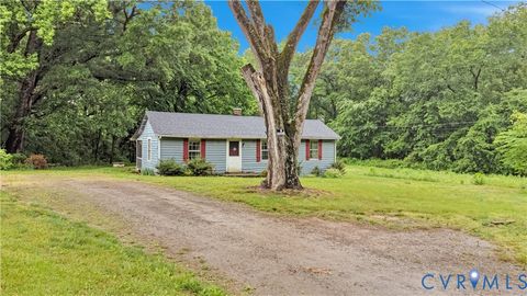 Tiny photo for 2820 Octagon Church Road, Bumpass, VA 23102 (MLS # 2614028)