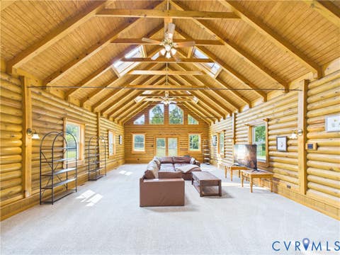Tiny photo for 1323 Old Peachtree Road, Green Bay, VA 23942 (MLS # 2622688)