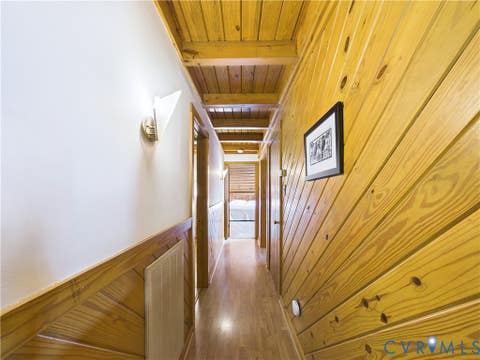 Tiny photo for 1323 Old Peachtree Road, Green Bay, VA 23942 (MLS # 2622688)
