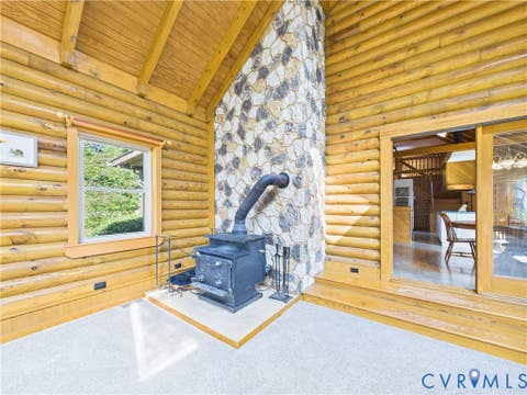 Tiny photo for 1323 Old Peachtree Road, Green Bay, VA 23942 (MLS # 2622688)