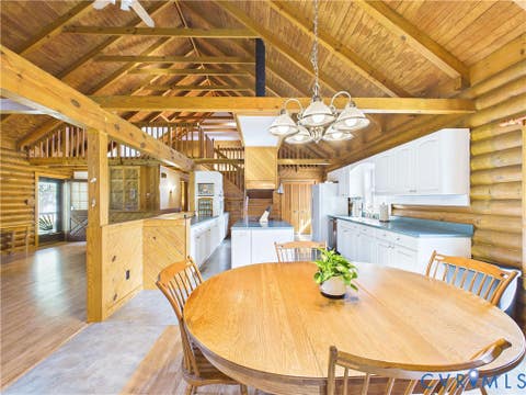 Tiny photo for 1323 Old Peachtree Road, Green Bay, VA 23942 (MLS # 2622688)