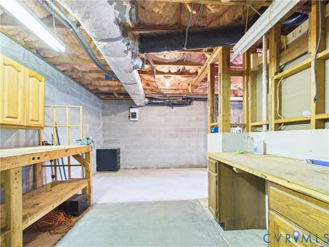 Tiny photo for 1323 Old Peachtree Road, Green Bay, VA 23942 (MLS # 2622688)