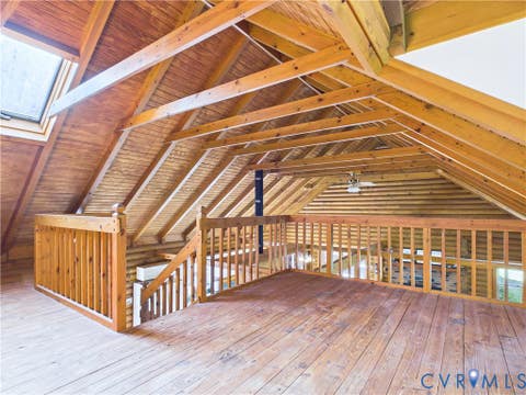 Tiny photo for 1323 Old Peachtree Road, Green Bay, VA 23942 (MLS # 2622688)