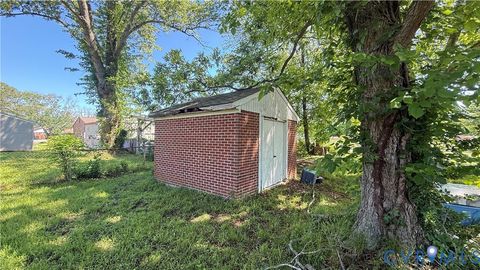 Tiny photo for 718 Burgess Avenue, Hampton, VA 23664 (MLS # 2612719)