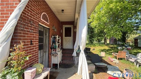 Tiny photo for 718 Burgess Avenue, Hampton, VA 23664 (MLS # 2612719)