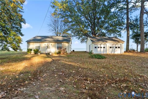 Photo of 63 Bayview Lane, Hague, VA 22469 (MLS # 2531661)