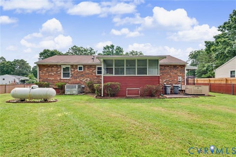 Tiny photo for 509 Briarwood Circle, North Prince George, VA 23860 (MLS # 2618686)