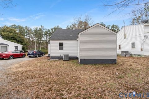 Tiny photo for 1989 Cox Road, Blackstone, VA 23824 (MLS # 2532985)