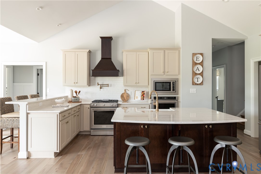 15420 Two Rivers Trail