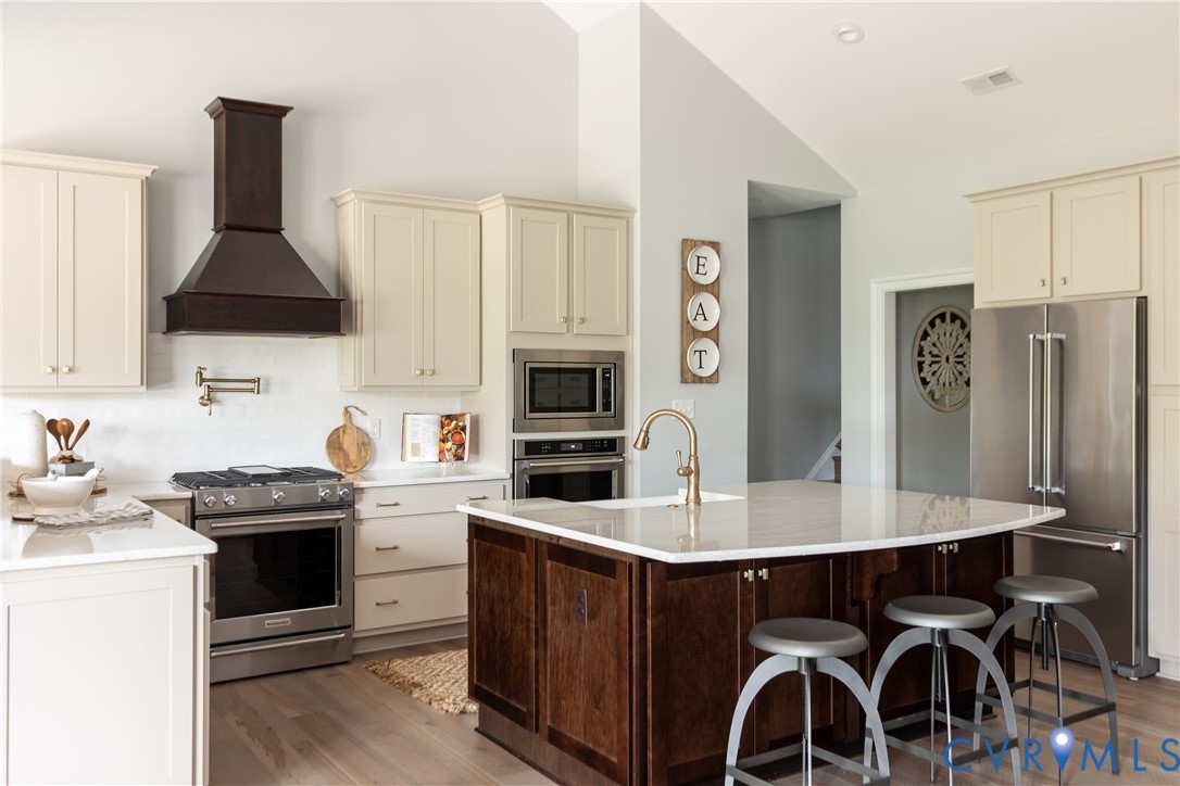 15420 Two Rivers Trail