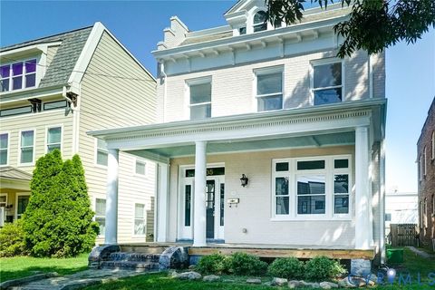 Tiny photo for 1305 McDonough St Street, Richmond, VA 23224 (MLS # 2600033)