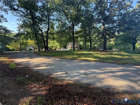 Tiny photo for 2624 Forest Lake Road, Chester, VA 23831 (MLS # 2612735)