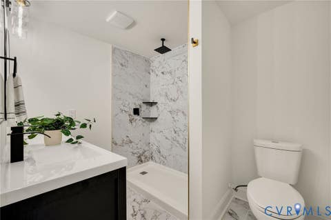 Tiny photo for 215 N 14th Ave AVE, Hopewell, VA 23860 (MLS # 2621824)