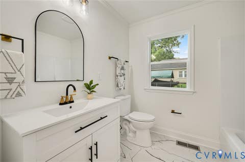 Tiny photo for 215 N 14th Ave AVE, Hopewell, VA 23860 (MLS # 2621824)