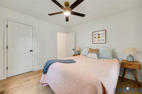 Tiny photo for 215 N 14th Ave AVE, Hopewell, VA 23860 (MLS # 2621824)