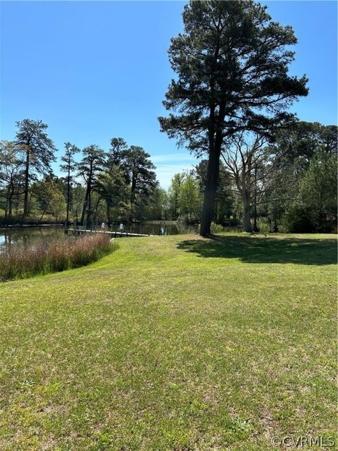 A home in Reedville