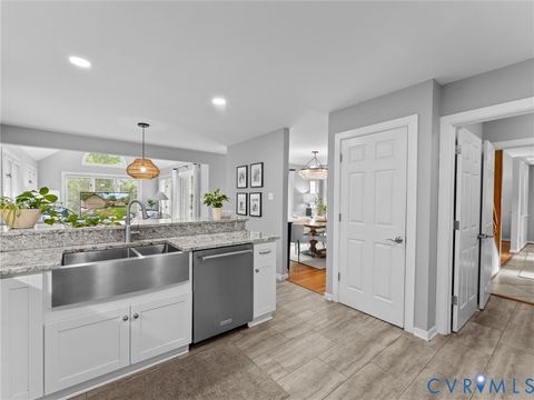 Tiny photo for 6310 Walnut Bend Terrace, Midlothian, VA 23112 (MLS # 2617157)