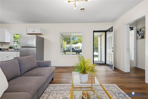 Tiny photo for 2911 Poplar Street, Hopewell, VA 23860 (MLS # 2616959)