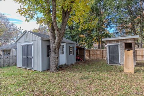 A home in Colonial Heights