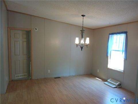 Tiny photo for 4628 Bradley Farm Road, Tappahannock, VA 22560 (MLS # 2609577)