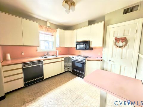 Tiny photo for 3504 Montrose Avenue, Richmond, VA 23222 (MLS # 2611317)