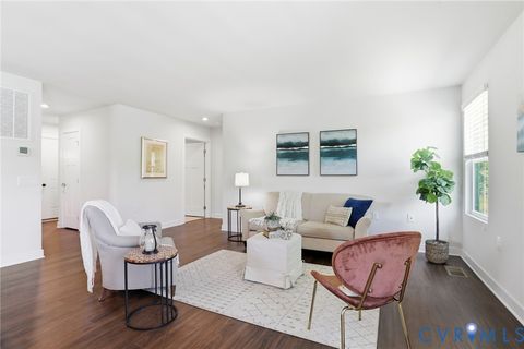 Tiny photo for 831 Vickilee Road, North Chesterfield, VA 23236 (MLS # 2613056)