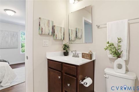 Tiny photo for 831 Vickilee Road, North Chesterfield, VA 23236 (MLS # 2613056)