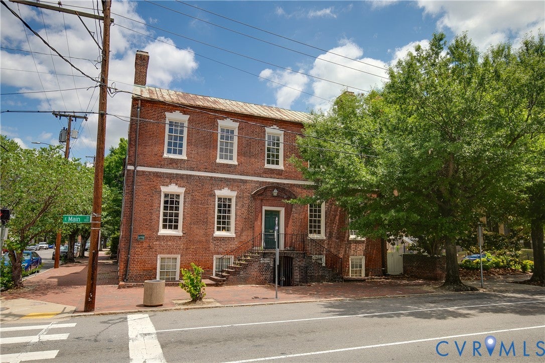 100 E Main Street