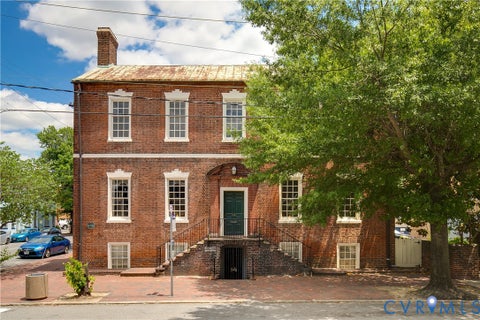 Photo of 100 E Main Street, Richmond, VA 23219 (MLS # 2625464)