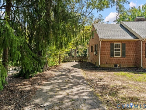 Tiny photo for 16641 Jefferson Street, Amelia Courthouse, VA 23002 (MLS # 2626612)