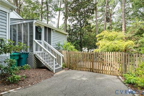 Tiny photo for 5913 W Club Lane, Richmond, VA 23226 (MLS # 2618370)