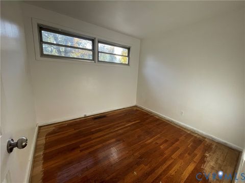 Tiny photo for 1929 Buckner Street, Petersburg, VA 23805 (MLS # 2614623)