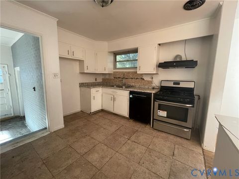 Tiny photo for 1929 Buckner Street, Petersburg, VA 23805 (MLS # 2614623)