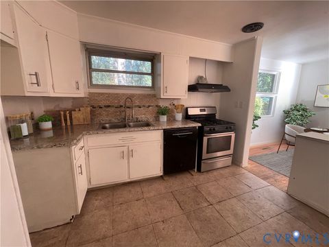 Tiny photo for 1929 Buckner Street, Petersburg, VA 23805 (MLS # 2614623)