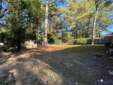 Tiny photo for 1929 Buckner Street, Petersburg, VA 23805 (MLS # 2614623)