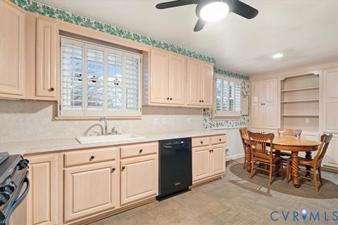 Tiny photo for 4801 Fitzhugh Avenue, Richmond, VA 23230 (MLS # 2606187)