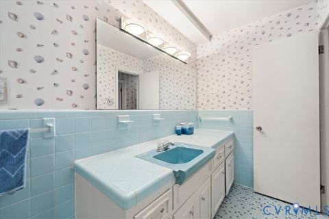 Tiny photo for 4801 Fitzhugh Avenue, Richmond, VA 23230 (MLS # 2606187)