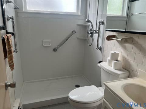 Tiny photo for 325 Hamilton Avenue, Colonial Heights, VA 23834 (MLS # 2619704)